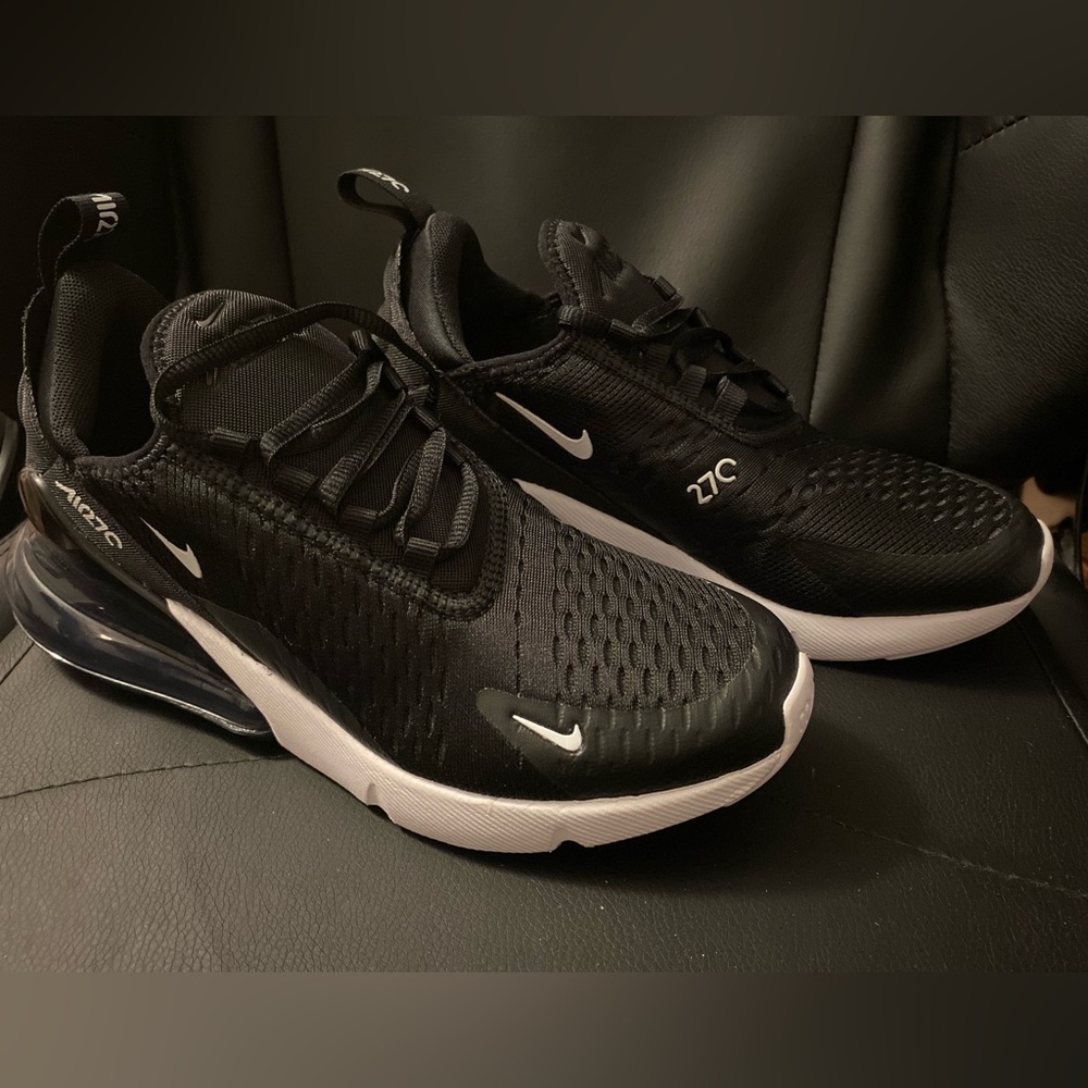 Womens Nike Athletic shoe